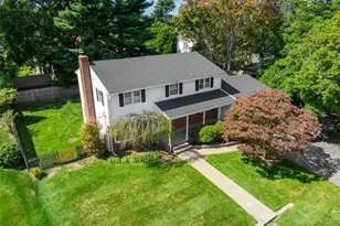 165 Merry Mount Dr, Warwick, RI 02888 - Photo 1