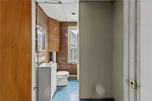 60 Purchase St, East Providence, RI 02914 - Photo 15