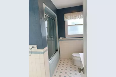 68 Locust Street #7, Providence, RI 02906 - Photo 13