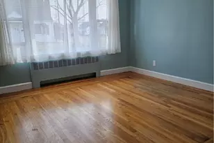 47 Chester Ave, Cranston, RI 02920 - Photo 5