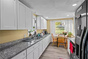 1 Phillip Angell Ct, Johnston, RI 02919 - Photo 9