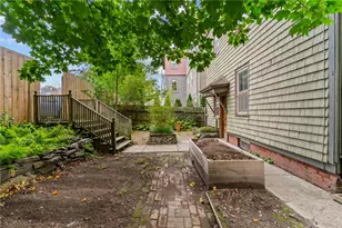 159 Camp St, Providence, RI 02906 - Photo 21