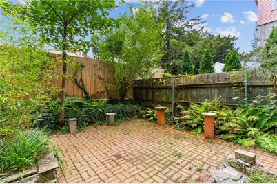 159 Camp Street #1, Providence, RI 02906 - Photo 19