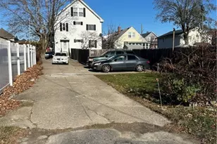 14 New Hampshire St, Cranston, RI 02920 - Photo 7