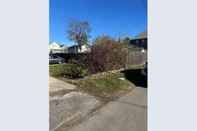 14 New Hampshire Street, Cranston, RI 02920 - Photo 3