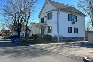 14 New Hampshire St, Cranston, RI 02920 - Photo 5