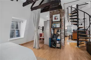 35 Pelham St, Newport, RI 02840 - Photo 13