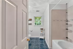 5 Pine Hollow Rd, West Warwick, RI 02893 - Photo 31