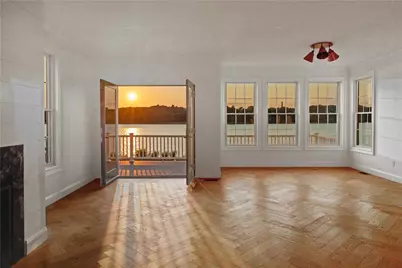 114 East Point Drive, East Providence, RI 02916 - Photo 7