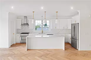 114 E Pt Dr, East Providence, RI 02916 - Photo 19