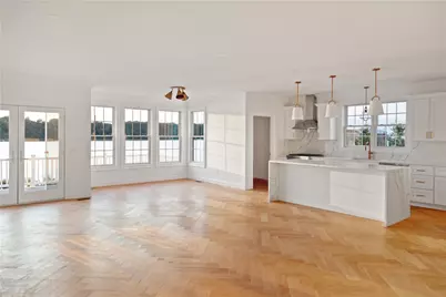 114 East Point Drive, East Providence, RI 02916 - Photo 9