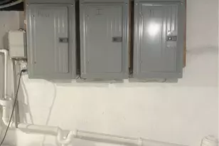 784 York Ave, Pawtucket, RI 02861 - Photo 13