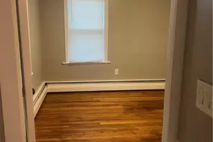 784 York Ave, Pawtucket, RI 02861 - Photo 9