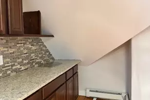 374 Hope St, Providence, RI 02906 - Photo 5