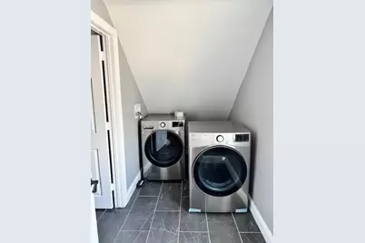 374 Hope Street #3, Providence, RI 02906 - Photo 9