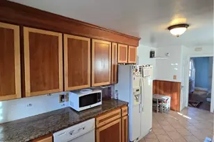 42 Netherlands Ave, Cranston, RI 02905 - Photo 11