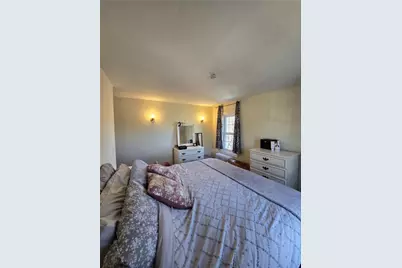 42 Netherlands Avenue, Cranston, RI 02905 - Photo 23