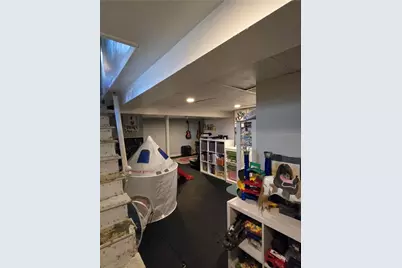 42 Netherlands Avenue, Cranston, RI 02905 - Photo 27