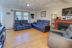 918 Saugatucket Rd, South Kingstown, RI 02879 - Photo 5