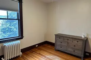 44 Charles St, Newport, RI 02840 - Photo 5