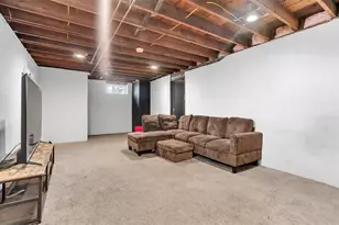 41 Calder St, Pawtucket, RI 02861 - Photo 15