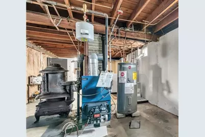 41 Calder Street, Pawtucket, RI 02861 - Photo 17