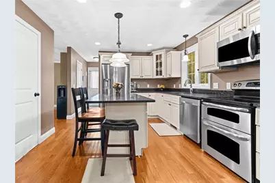 19 Sage Court, Johnston, RI 02919 - Photo 3