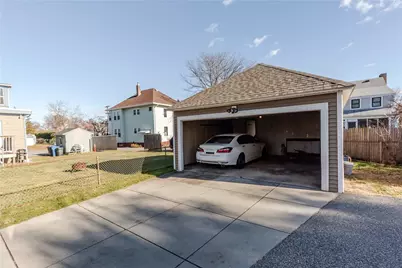 638 Pontiac Avenue, Cranston, RI 02910 - Photo 29