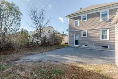 638 Pontiac Avenue, Cranston, RI 02910 - Photo 27