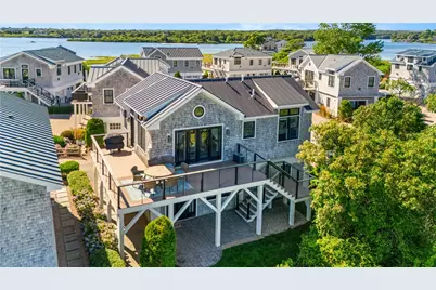 14 East Pointe Court #14, South Kingstown, RI 02879 - Photo 1