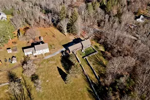 175 Hunting House Rd, Glocester, RI 02857 - Photo 37
