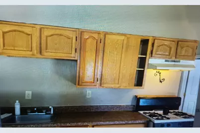 654 Cranston Street, Providence, RI 02907 - Photo 29