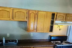 654 Cranston St, Providence, RI 02907 - Photo 29