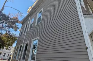 654 Cranston St, Providence, RI 02907 - Photo 27