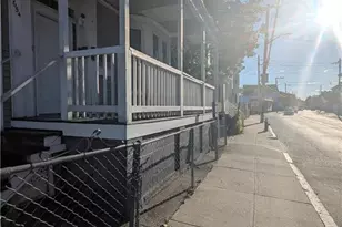 654 Cranston St, Providence, RI 02907 - Photo 21