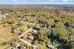 25 Linfield Cir, Lincoln, RI 02865 - Photo 41