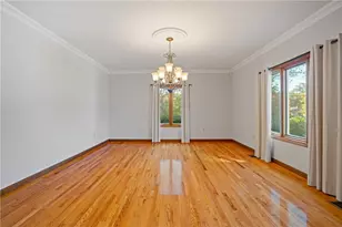 25 Linfield Cir, Lincoln, RI 02865 - Photo 11