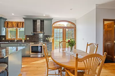 25 Linfield Circle, Lincoln, RI 02865 - Photo 17