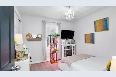 54 Centracchio Street, West Warwick, RI 02893 - Photo 17