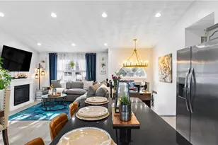 54 Centracchio St, West Warwick, RI 02893 - Photo 9