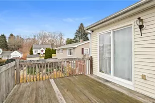 54 Centracchio St, West Warwick, RI 02893 - Photo 37