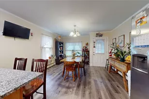 110 St Leon Ave, Woonsocket, RI 02895 - Photo 7