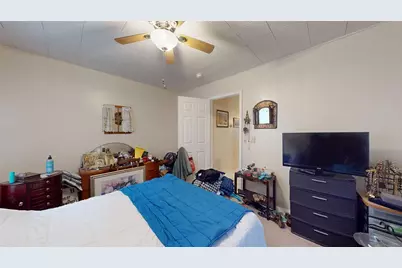 110 Saint Leon Avenue, Woonsocket, RI 02895 - Photo 33