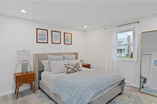 82 Primrose Dr, Warwick, RI 02818 - Photo 13