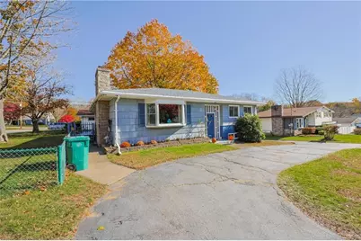 95 Mitris Boulevard, Woonsocket, RI 02895 - Photo 3