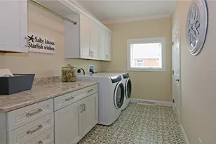 639 S Shore Village Blvd, South Kingstown, RI 02879 - Photo 37