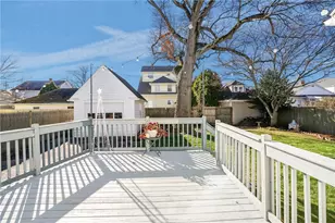 26 Keith Ave, Cranston, RI 02910 - Photo 37