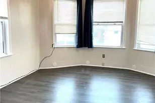 3 Rowe Ave, Pawtucket, RI 02861 - Photo 11