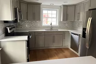 5 Church St, East Greenwich, RI 02818 - Photo 3