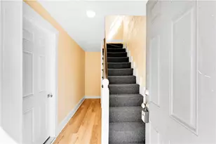 49 Veazie St, Providence, RI 02908 - Photo 17